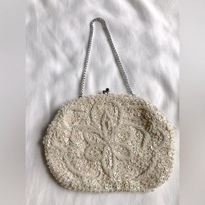 VINTAGE Sequined Purse with chain strap